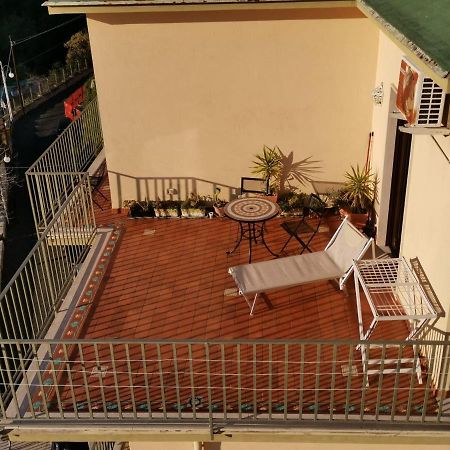 Casa Di Chiara Apartment Vietri Екстериор снимка