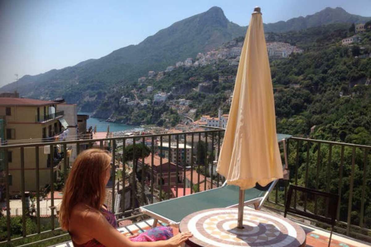Casa Di Chiara Apartment Vietri Екстериор снимка