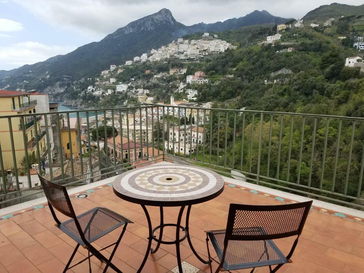 Casa Di Chiara Apartment Vietri Екстериор снимка