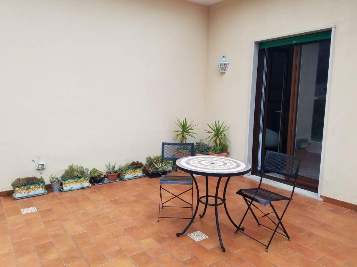 Casa Di Chiara Apartment Vietri Екстериор снимка