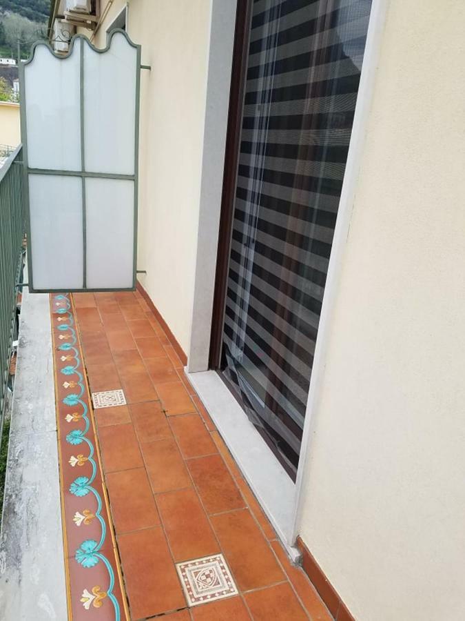 Casa Di Chiara Apartment Vietri Екстериор снимка